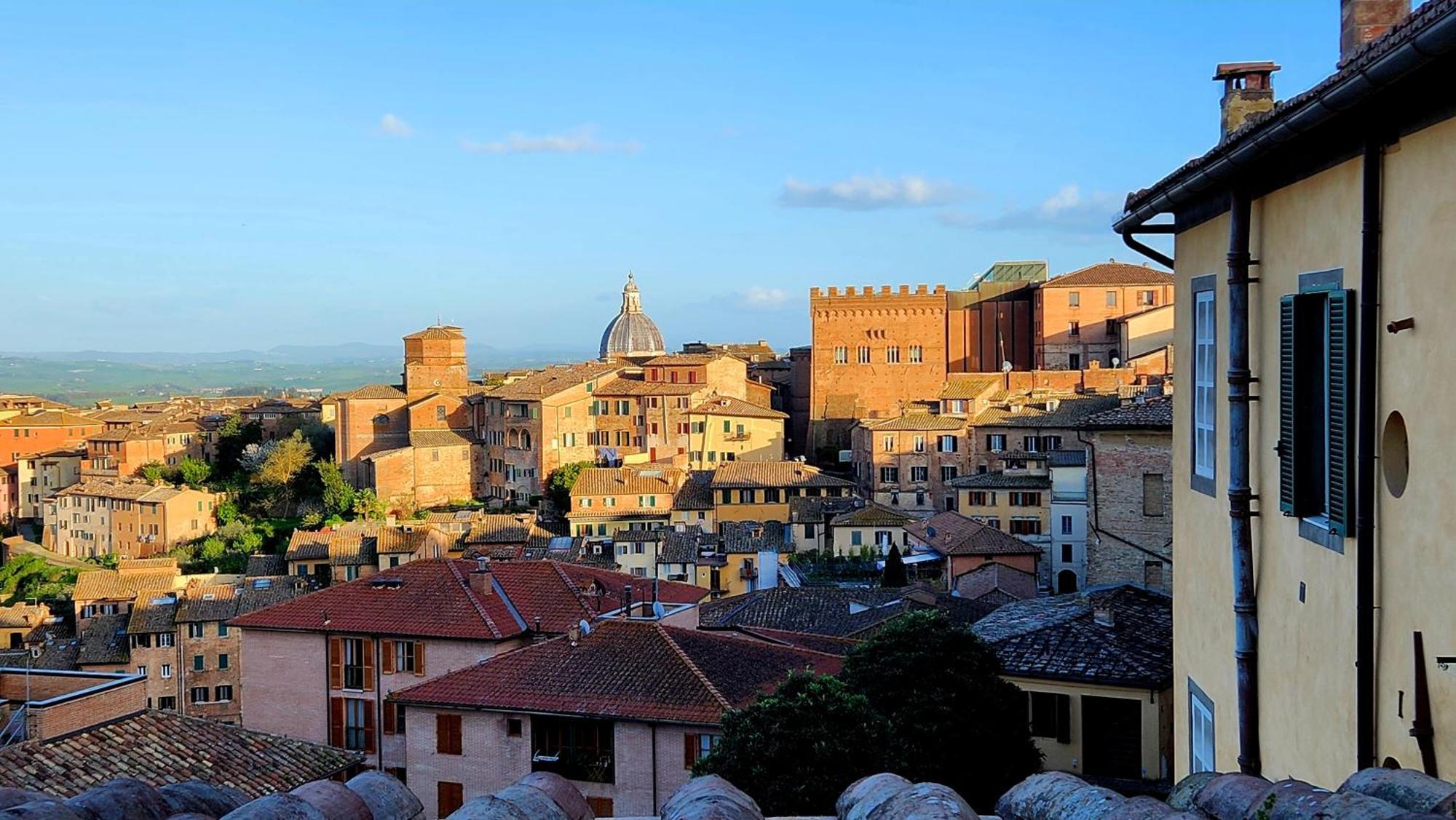 La Dimora Di Amedeo Daire Siena Dış mekan fotoğraf
