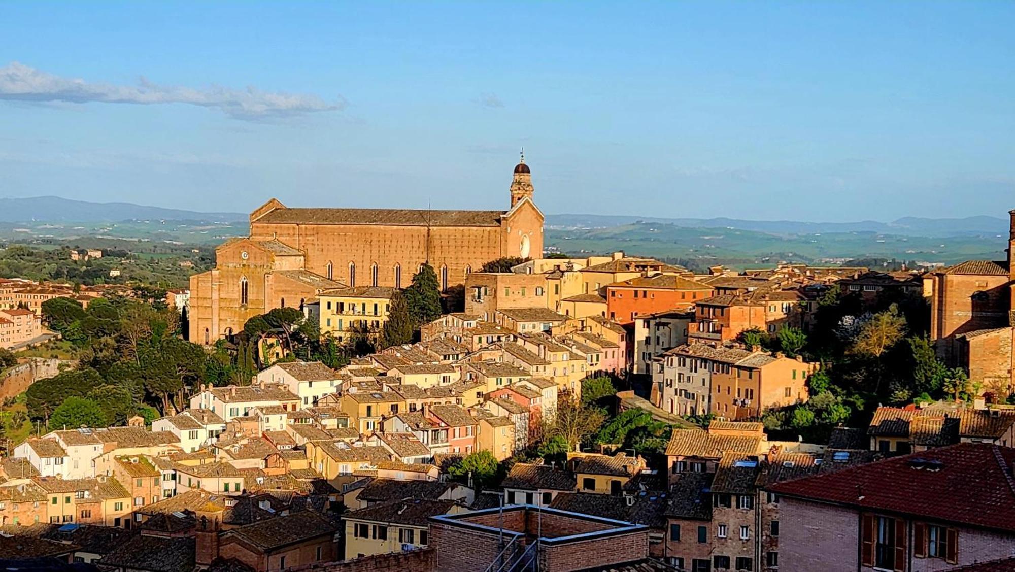 La Dimora Di Amedeo Daire Siena Dış mekan fotoğraf